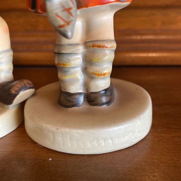 🧡TM5 Hummel ‘School Girl’ #81 2/0 and ‘School Boy’ #82 2/0 - Picture 6 of 8